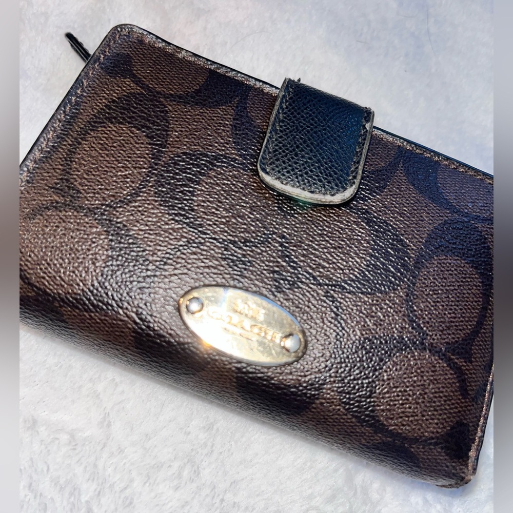 Coach Black and Brown Leather logo Wallet - Picture 2 of 11